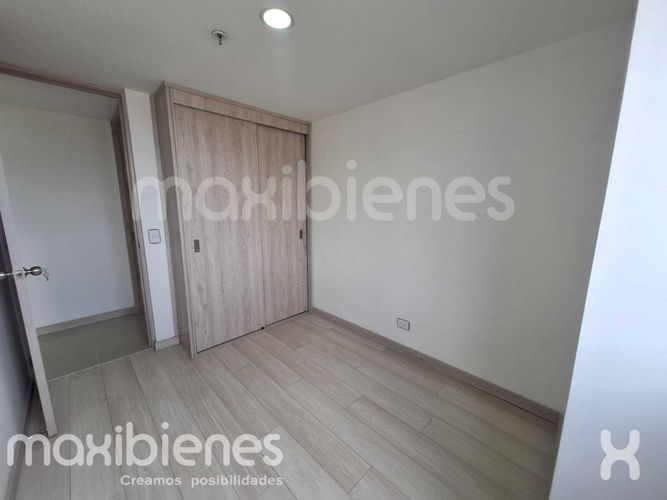 Apartamento de 3 alcobas en venta en Toledo, La Estrella, 68 m² · foto 5 de 13
