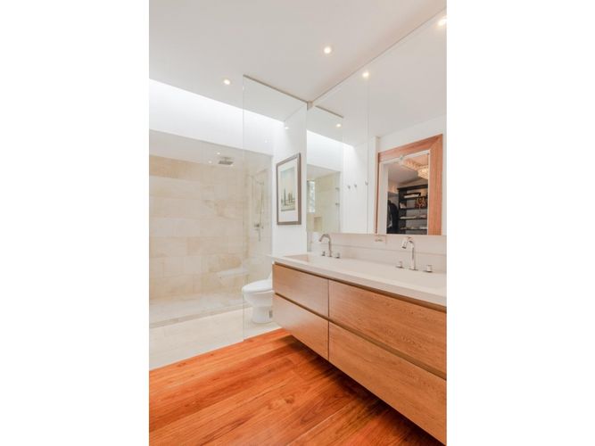 Apartamento de 2 alcobas en venta en El Poblado, Medellín, 230 m² · foto 12 de 15
