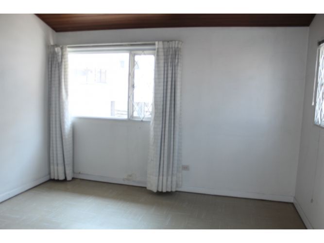 Casa en venta en Santa Barbara Central, Bogotá · foto 9 de 24