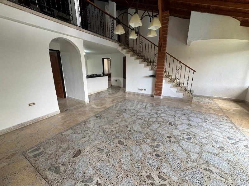 Casa en arriendo en El Trianon, Envigado · foto 14 de 20