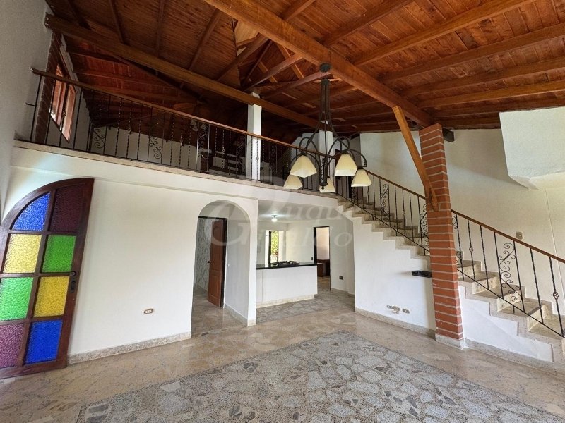Casa en arriendo en El Trianon, Envigado · foto 15 de 20