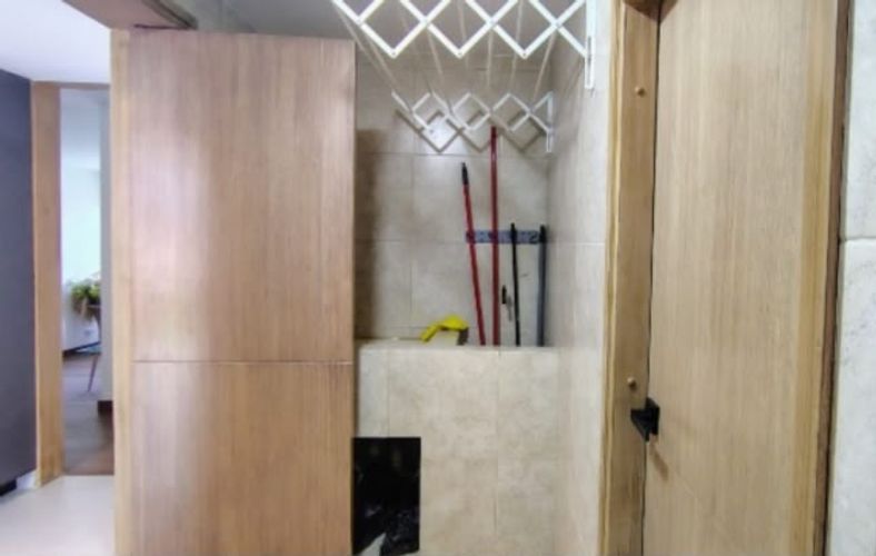 Casa de 5 alcobas en venta en El Tesoro, Medellín, 432 m² · foto 9 de 24