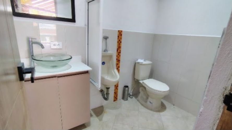 Casa de 5 alcobas en venta en El Tesoro, Medellín, 432 m² · foto 17 de 24