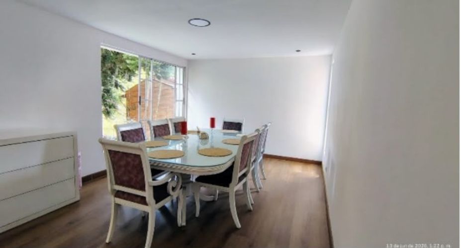 Casa de 5 alcobas en venta en El Tesoro, Medellín, 432 m² · foto 2 de 24