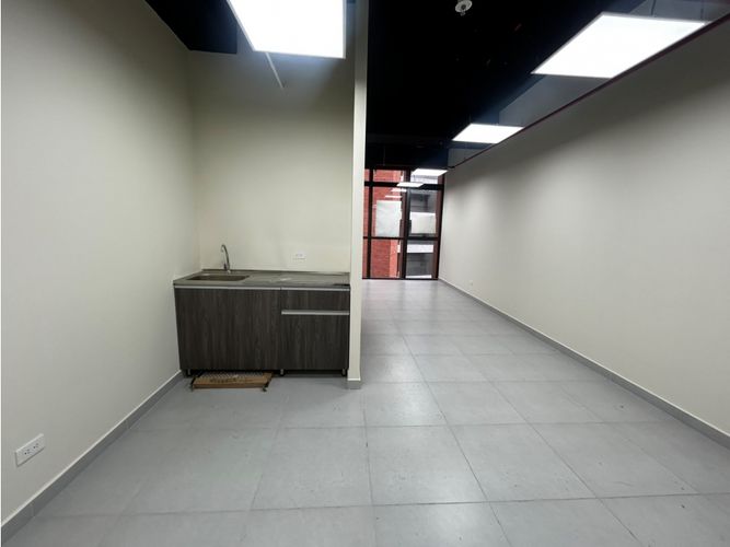 Oficina en arriendo en Las Palmas, Medellín, 37 m² · foto 5 de 10
