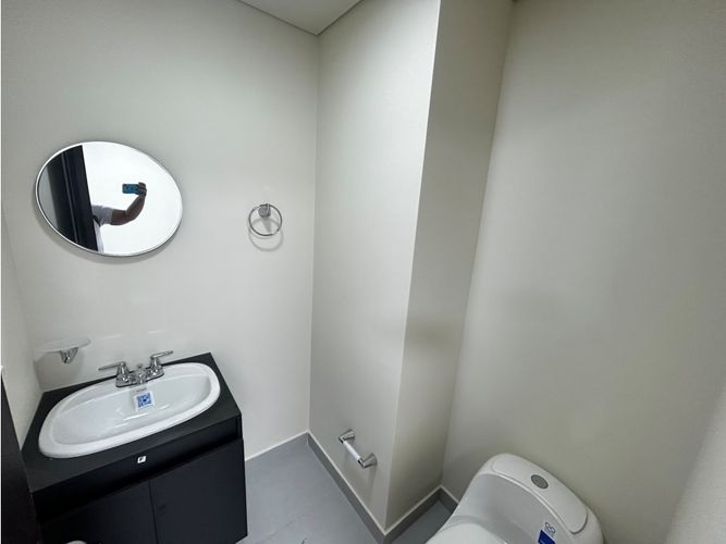 Oficina en arriendo en Las Palmas, Medellín, 37 m² · foto 7 de 10