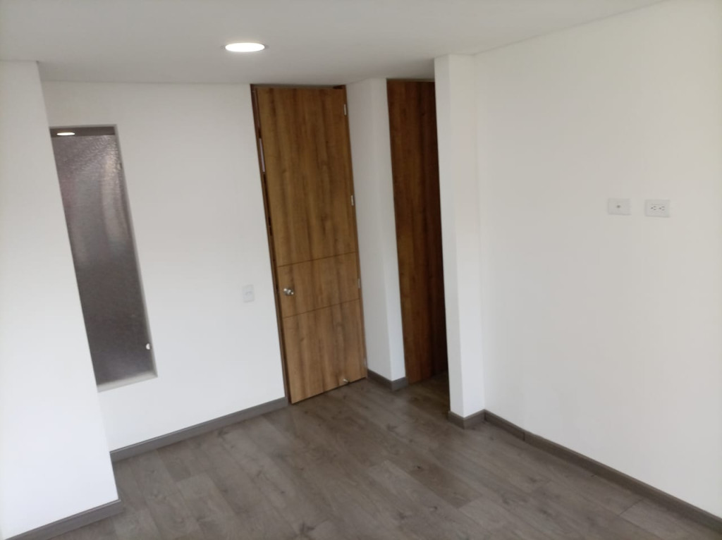 Apartamento en venta en Los Andes, Bogotá · foto 6 de 18