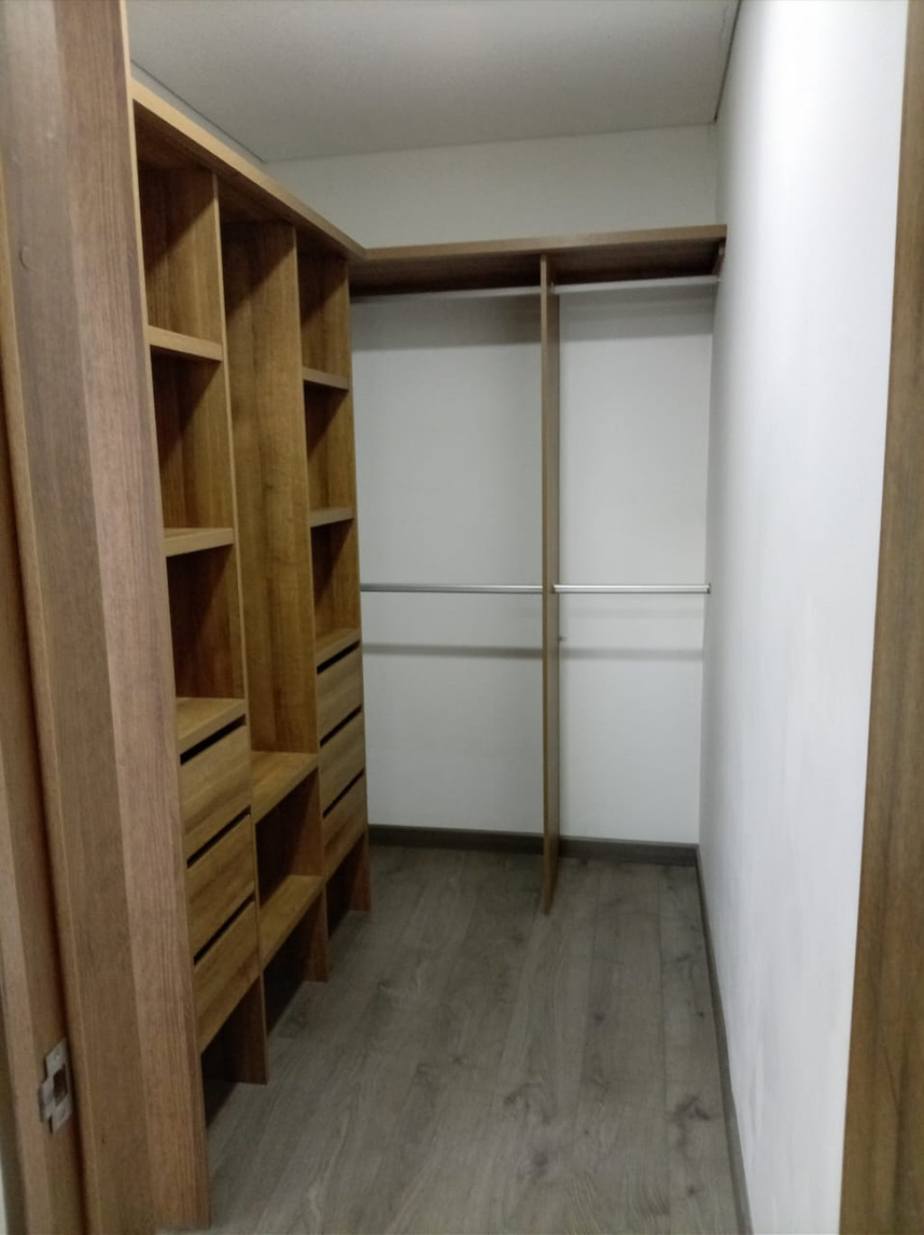 Apartamento en venta en Los Andes, Bogotá · foto 9 de 18