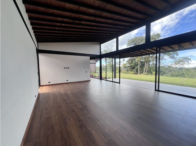 Casa de 3 alcobas en venta en Pantanillo, El Retiro, 332 m² · foto 7 de 24