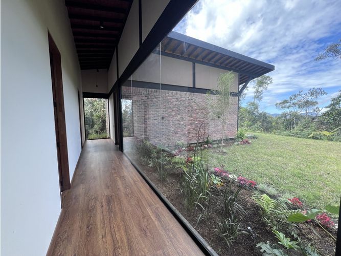 Casa de 3 alcobas en venta en Pantanillo, El Retiro, 332 m² · foto 19 de 24