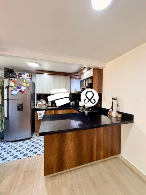 Apartamento de 3 alcobas en venta en Potrerito, Bello, 48 m² · foto 2 de 19