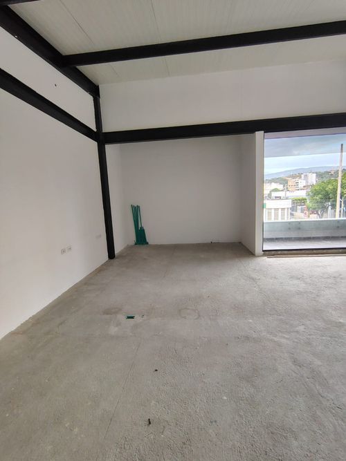 Oficina en arriendo en Caobos, Cúcuta, 150 m² · foto 4 de 8