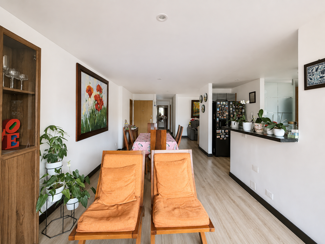 Apartamento de 2 alcobas en venta en Chicó Navarra, Bogotá, 96 m² · foto 7 de 17