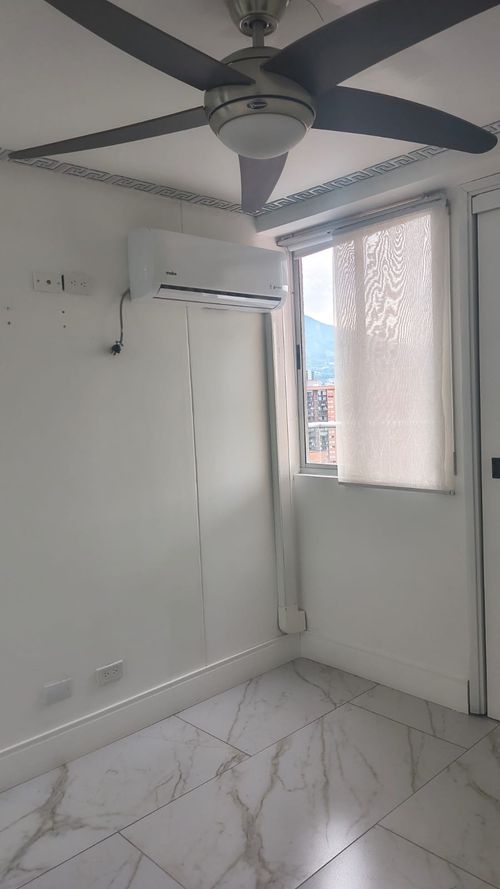 Apartamento de 3 alcobas en venta en San Jose, Sabaneta, 98 m² · foto 15 de 24