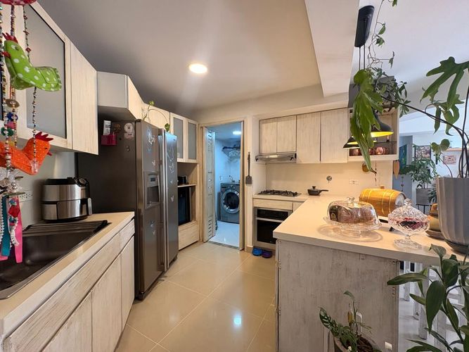 Apartamento de 2 alcobas en arriendo en Vegas De La Doctora, Sabaneta, 99 m² · foto 2 de 17