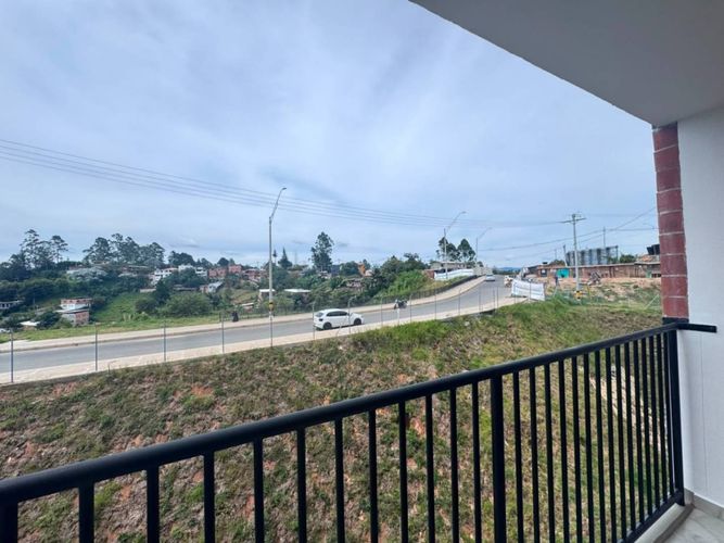 Apartamento de 3 alcobas en arriendo en El Porvenir, Rionegro, 49 m² · foto 11 de 12
