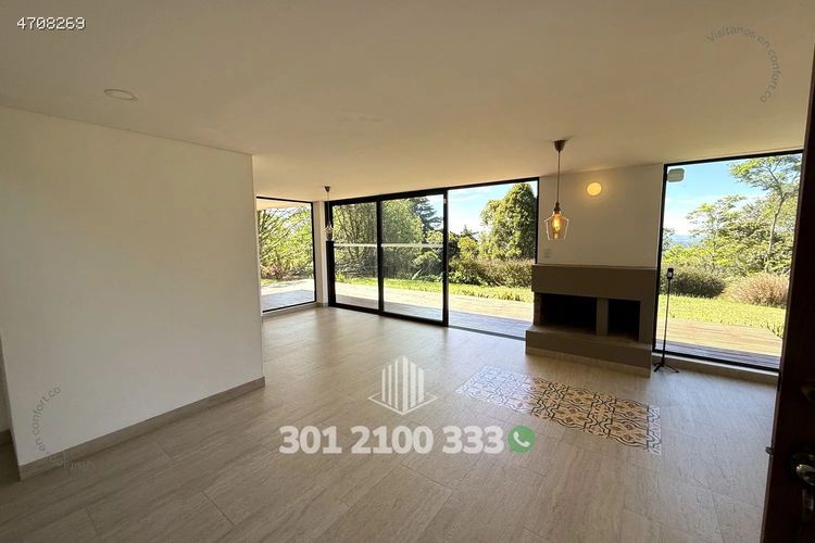 Casa de 4 alcobas en venta en Lomitas, La Ceja, 309 m² · foto 5 de 24