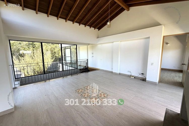 Casa de 4 alcobas en venta en Lomitas, La Ceja, 309 m² · foto 19 de 24