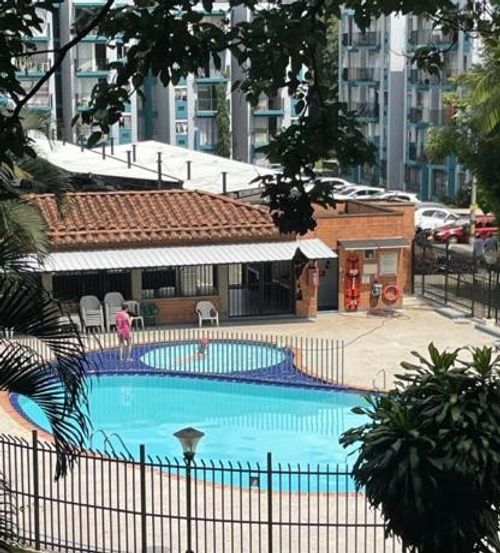 Apartamento de 3 alcobas en venta en Vereda Los Gomez, Itagüí, 64 m² · foto 10 de 24