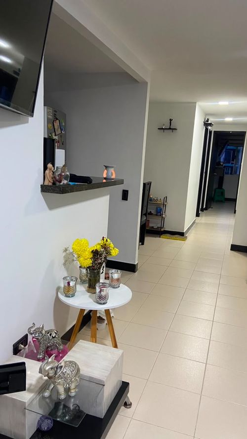 Apartamento de 3 alcobas en venta en Vereda Los Gomez, Itagüí, 64 m² · foto 4 de 24