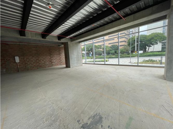 Local en arriendo en El Poblado, Medellín, 248 m² · foto 4 de 17