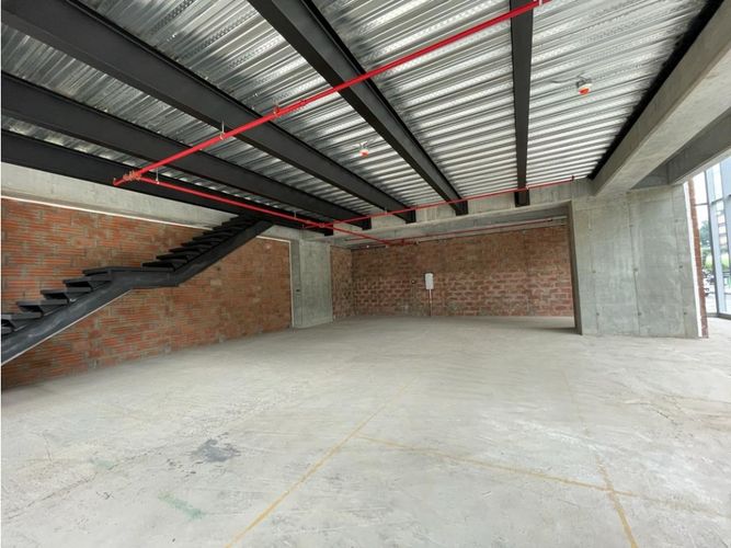 Local en arriendo en El Poblado, Medellín, 248 m² · foto 5 de 17