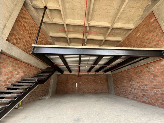 Local en arriendo en El Poblado, Medellín, 248 m² · foto 10 de 17
