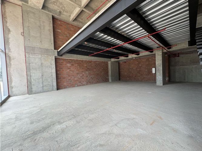 Local en arriendo en El Poblado, Medellín, 248 m² · foto 11 de 17