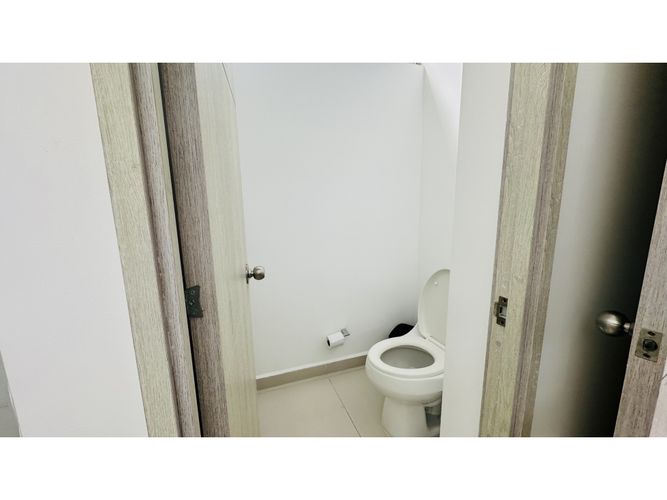 Casa de 4 alcobas en venta en El Porvenir, Rionegro, 162 m² · foto 21 de 24