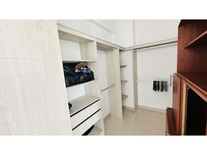 Casa de 4 alcobas en venta en El Porvenir, Rionegro, 162 m² · foto 23 de 24