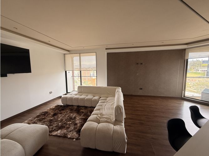 Apartamento de 2 alcobas en venta en La Pradera, Tunja, 113 m² · foto 2 de 16