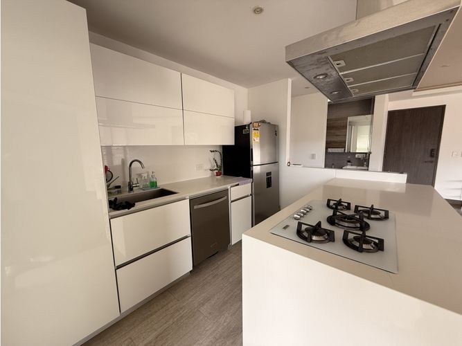 Apartamento de 2 alcobas en venta en La Pradera, Tunja, 113 m² · foto 5 de 16