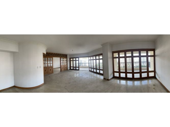 Apartamento en venta en Normandia, Cali, 315 m² · foto 16 de 24