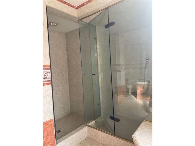 Apartamento en venta en Normandia, Cali, 315 m² · foto 23 de 24