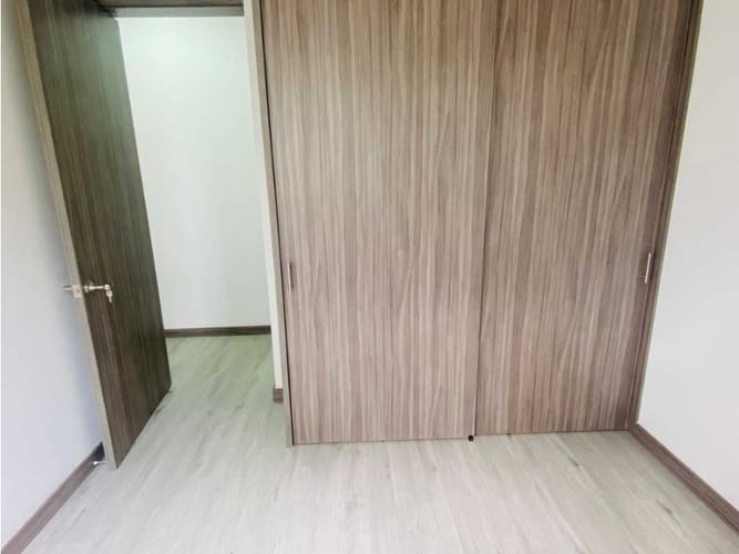 Apartamento de 3 alcobas en arriendo en Las Palmas, Medellín, 76 m² · foto 9 de 24