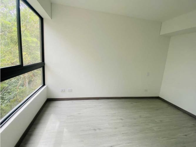 Apartamento de 3 alcobas en arriendo en Las Palmas, Medellín, 76 m² · foto 12 de 24