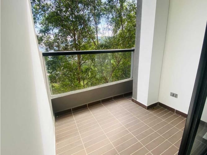 Apartamento de 3 alcobas en arriendo en Las Palmas, Medellín, 76 m² · foto 17 de 24