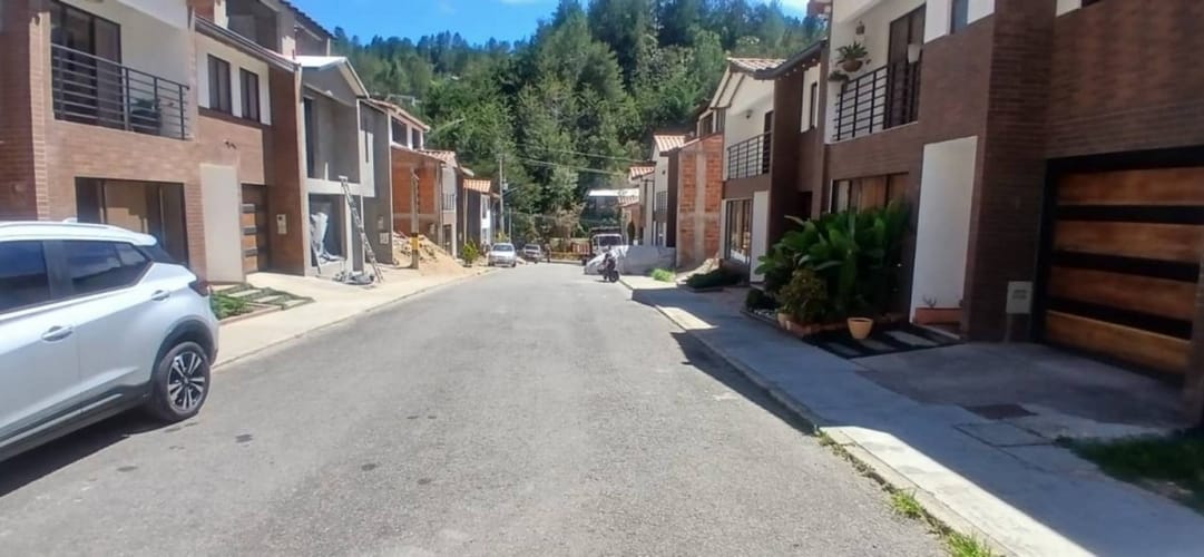 Lote en venta en Los Salados, El Retiro, 210 m² · foto 3 de 13