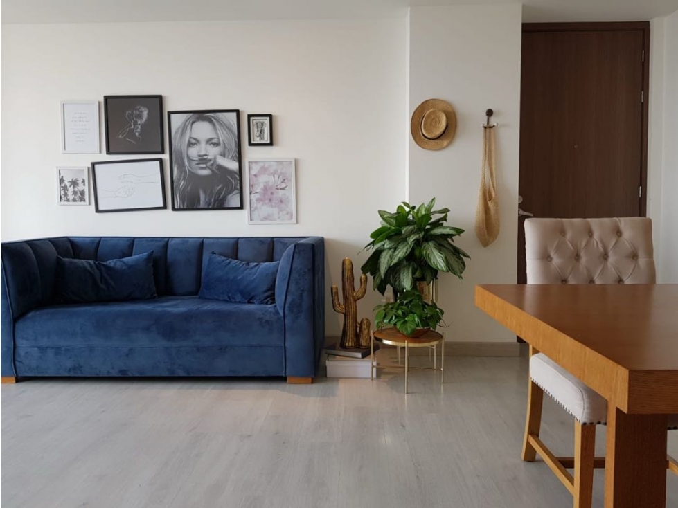 Apartamento en venta en Loma Benedictinos, Envigado · foto 4 de 12