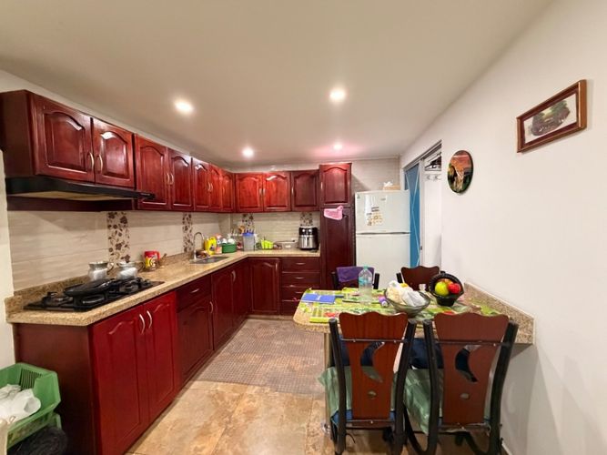 Casa de 11 alcobas en venta en Siberia, Cota, 468 m² · foto 13 de 24