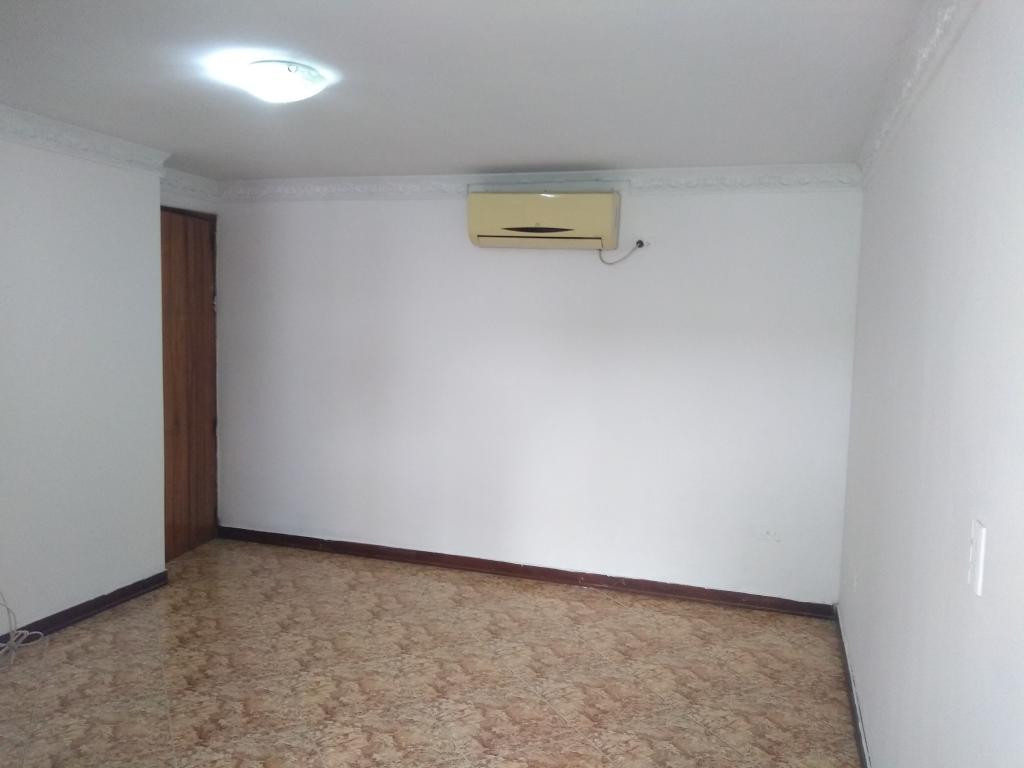 Apartamento en venta en La Playa, Cúcuta · foto 9 de 13