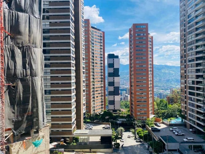 Apartamento de 2 alcobas en arriendo en Altos Del Poblado, Medellín, 80 m² · foto 14 de 16
