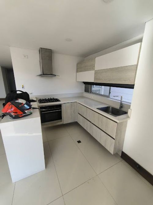 Apartamento de 3 alcobas en arriendo en Aves Maria, Sabaneta, 95 m² · foto 3 de 20