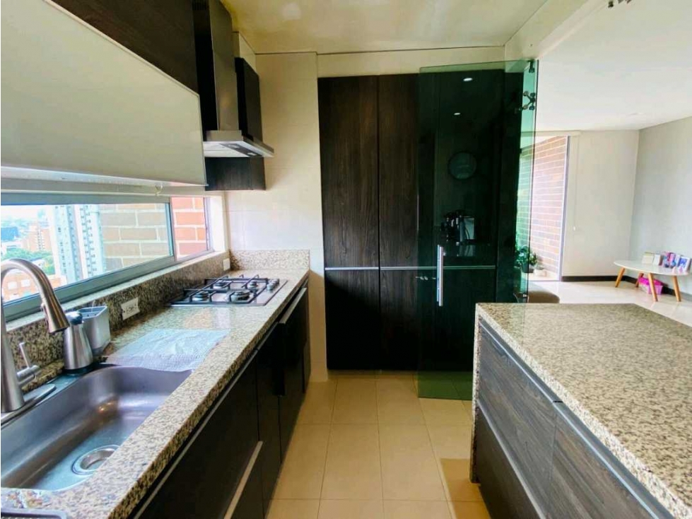 Apartamento en venta en Santa Maria De Los Angeles, Medellín · foto 3 de 24