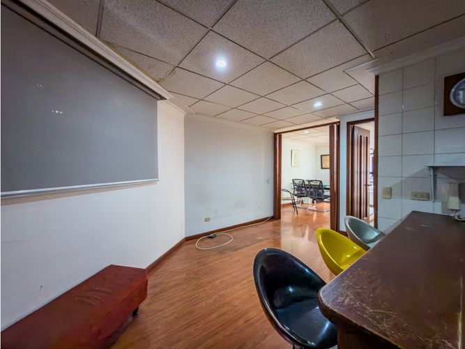 Apartaestudio en venta en Santa Paula, Bogotá, 48 m² · foto 4 de 9