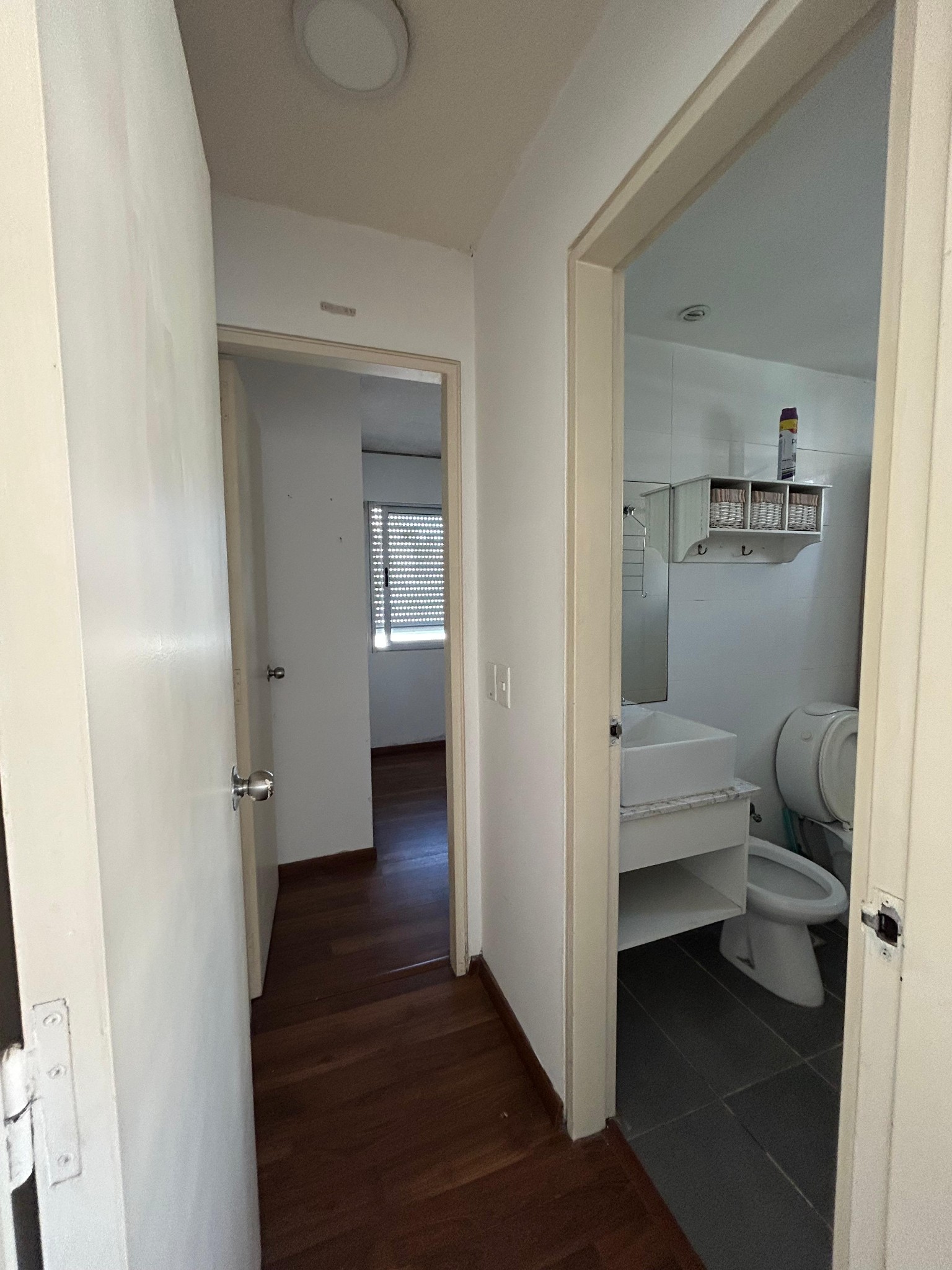 Acogedor apartamento 1 dormitorio con vigilancia, edificio tranquilo y bien ubicado · Foto 8