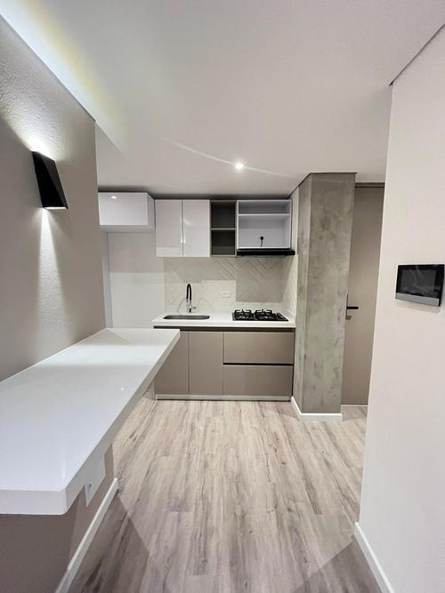 Apartaestudio en venta en Engativá, Bogotá, 31 m² · foto 2 de 10