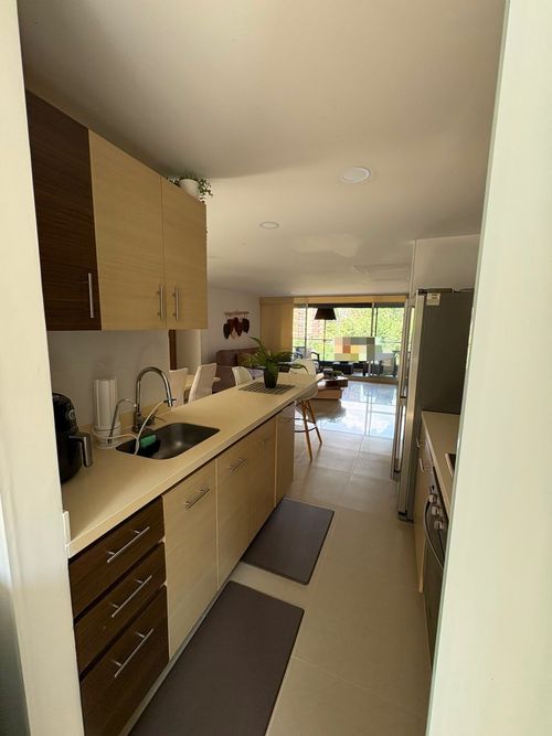 Apartamento de 3 alcobas en venta en San Jose, Sabaneta, 116 m² · foto 3 de 24