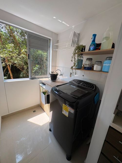 Apartamento de 3 alcobas en venta en San Jose, Sabaneta, 116 m² · foto 6 de 24