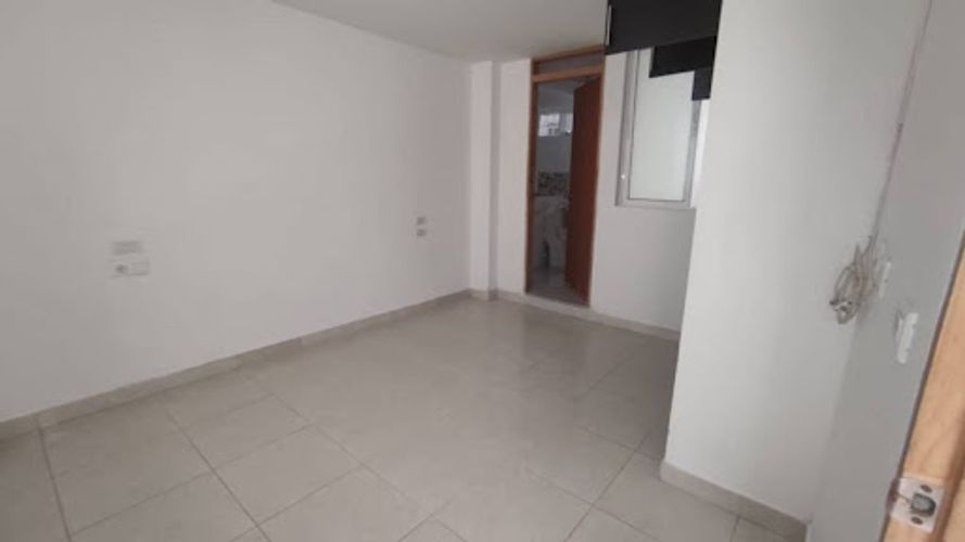 Apartamento de 3 alcobas en venta en Perez, Bello, 106 m² · foto 10 de 18